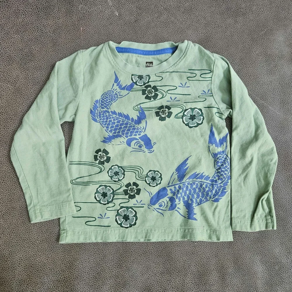 Tea Collection Sage Green Koi Fish Long Sleeve Graphic Tee 100% Cotton Size 3